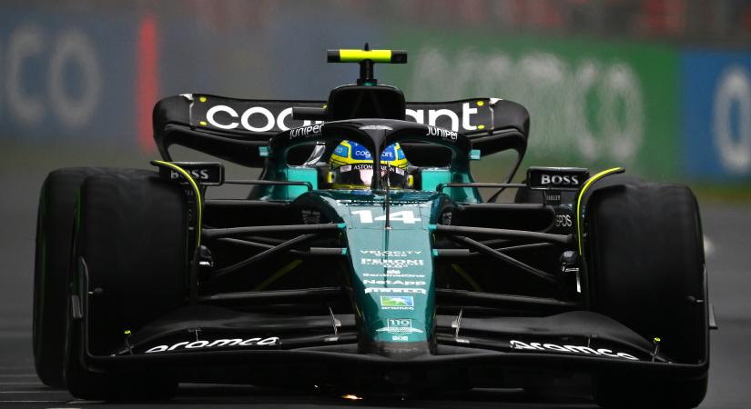 F1: Megkeverte az állóvizet az eső Ausztráliában