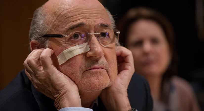 Felmentették a FIFA korábbi elnökét – sajtóhír