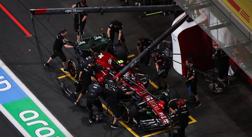 Újabb bokszutcai korlátozást vezetnek be az F1-ben