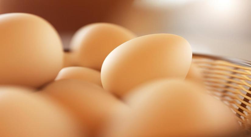 Mentsd el húsvétra! Könnyebben megpucolod a főtt tojást, ha ezt adod a főzővizéhez