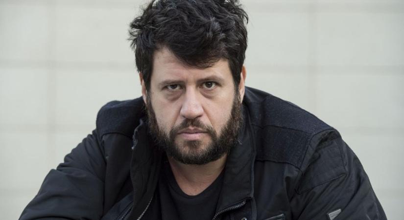 Puzsér Róbert egyszerűen lecigányozta Ábrahám Róbertet
