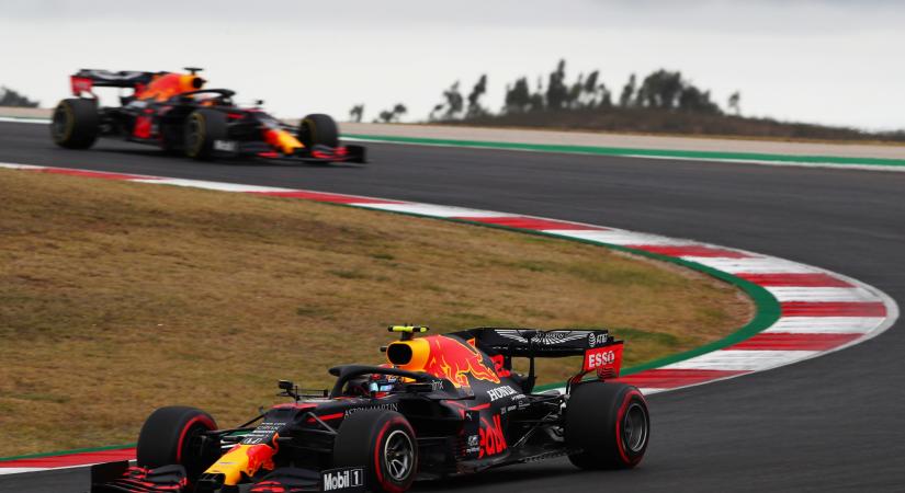 F1: Idén már nem változtat a Red Bull