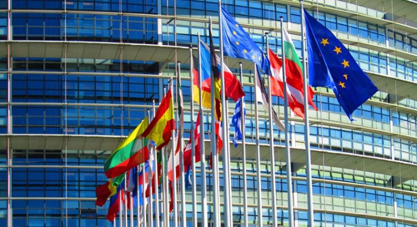 Európai Parlament: 1000 eurós limit az anonim kriptofizetésekre