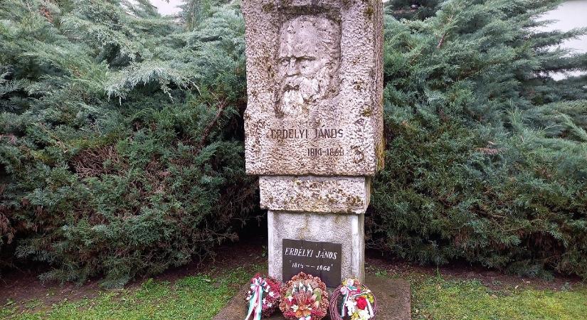 Erdélyi Jánosra emlékeztek születésének 209. évfordulóján Nagykaposon