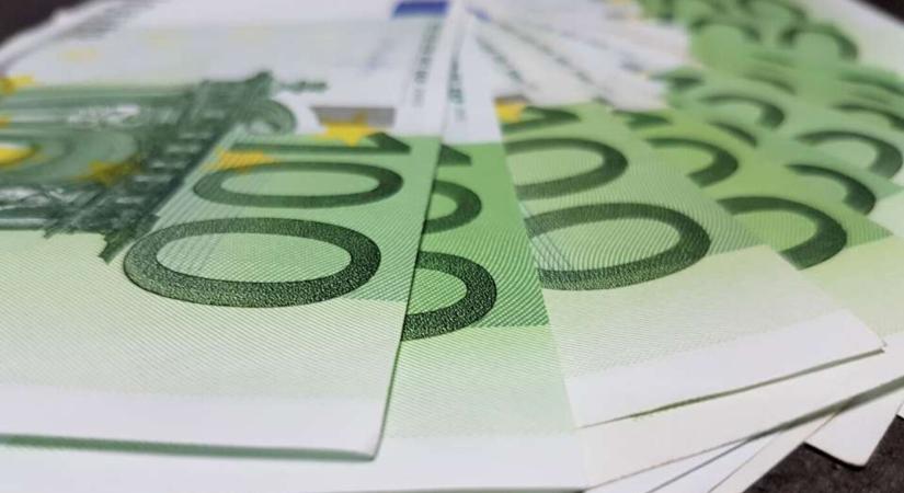 Egyes szlovákiai polgárok 100 eurós támogatást kapnak – Ön is jogosult az összegre?