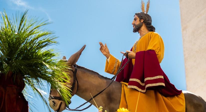 Vágvölgyi Gergely (Mandiner): Jézus dicsőséges bevonulása, kezdődik a nagyhét – ma van virágvasárnap!