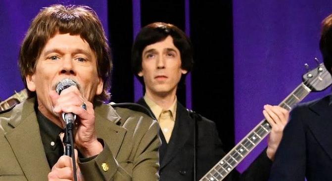 Kevin Bacon Mick Jaggerként énekelte a “Paint It, Black” korai verzióját