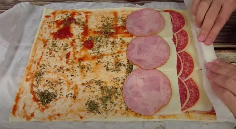 Ünnepi tekercs, ezzel a csodás finomsággal várjuk a vendégeket, több éve készítem