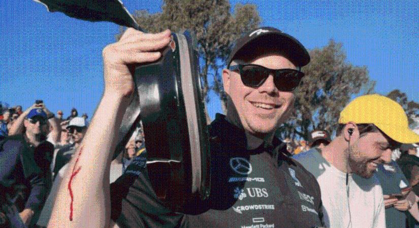 Magnussen autójának egy darabjával pózolt a Melbourne-ben megsérült F1-rajongó