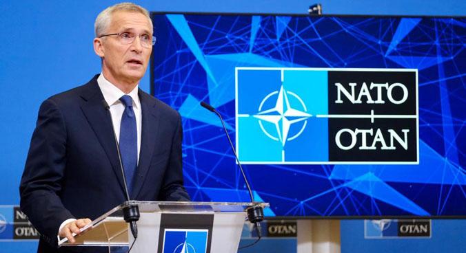 Jens Stoltenberg: igazítani kell a NATO nukleáris védelmi berendezkedésén