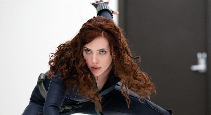Meztelenre vetkőzött a Marvel szuperdögös Fekete Özvegye, Scarlett Johansson