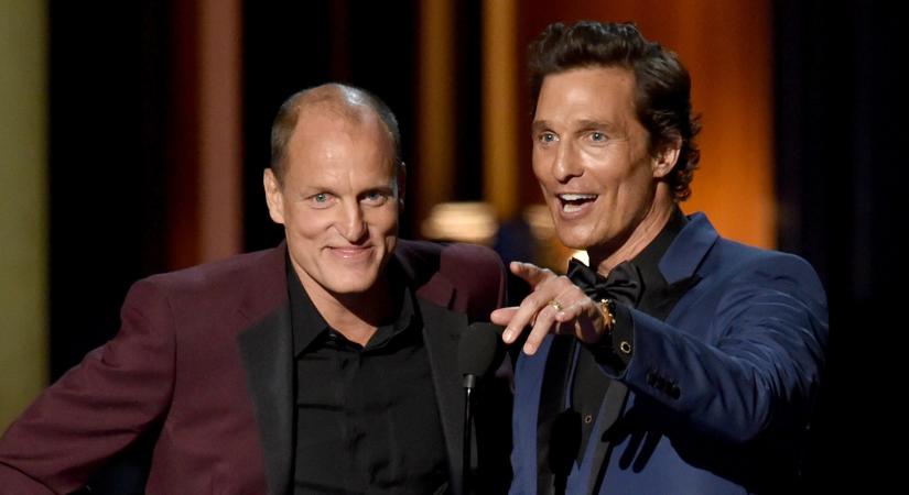 Matthew McConaughey azt állítja, hogy egy vad családi teória szerint Woody Harrelson akár az igazi testvére is lehet