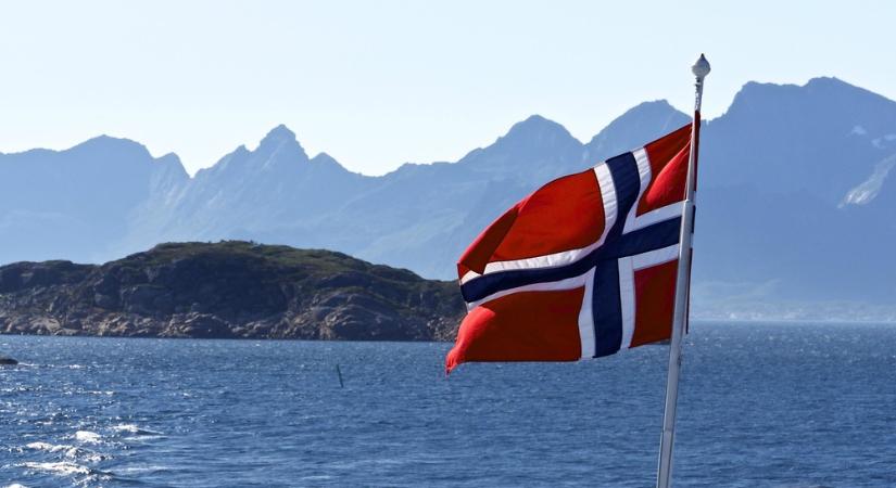 Norvégia tizenöt orosz diplomatát utasít ki