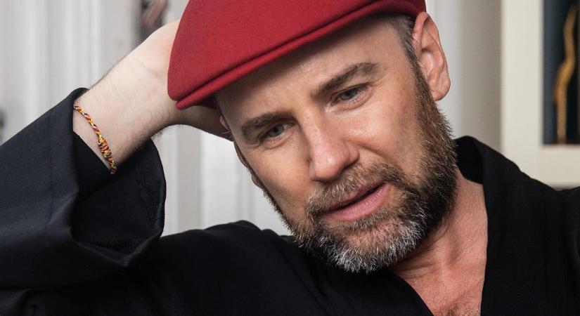Előre sejthető volt Járai Máté kirúgása? A színésznek többen is megjósolták, hogy elküldik az RTL Reggelitől – videó