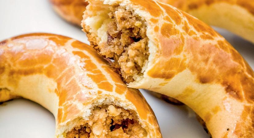 Hungarikum lett höveji csipke és a pozsonyi kifli
