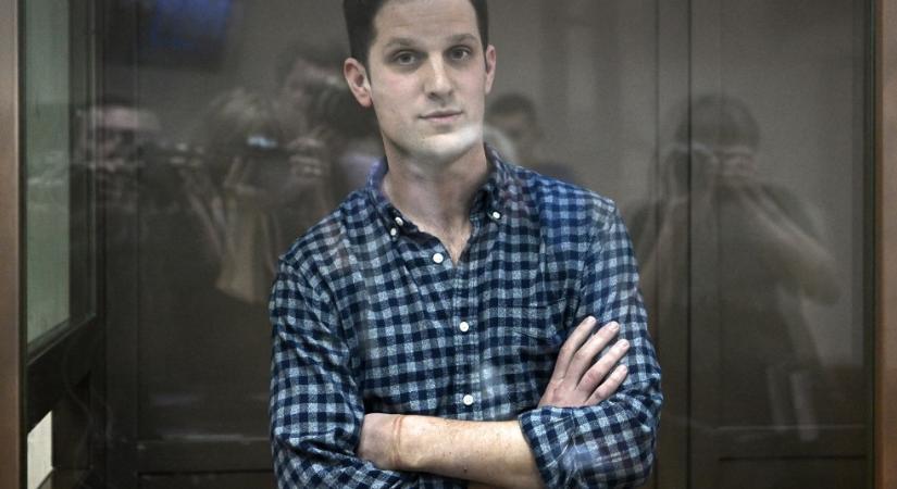Kémperben állt orosz bíróság elé a Wall Street Journal moszkvai tudósítója