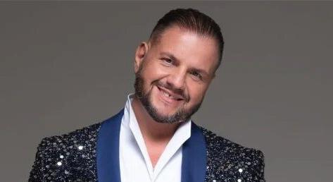 Mi Emilio valódi, teljes neve? A magyar énekesről ezt sokan nem tudják