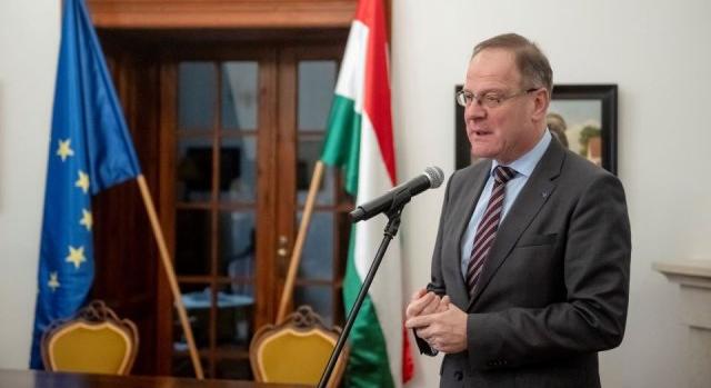 Navracsics Tibor 5 nagy jóslata az EU-pénzek érkezéséről – avagy a harc folytatódik