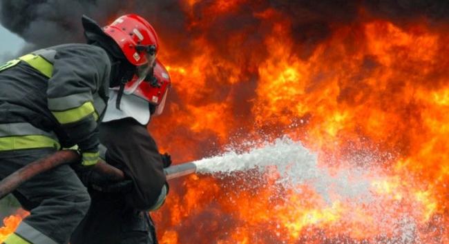Tűz Nagykerekiben: két hektáron pusztítottak a lángok
