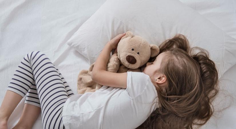 Hogyan szoktassuk önálló alvásra a gyermekünket?