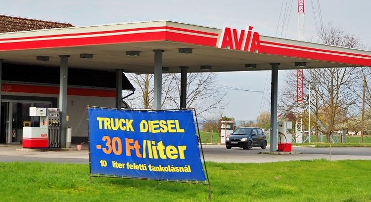 Csökken az üzemanyagár különbség, de a dízel még mindig olcsóbb
