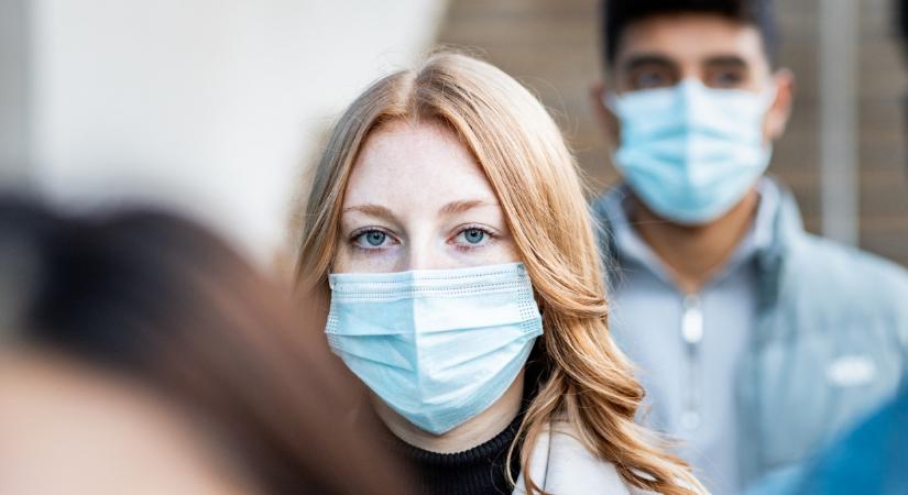 Kész, vége: május 1-től elbúcsúzhatunk a koronavírus utolsó emlékétől is