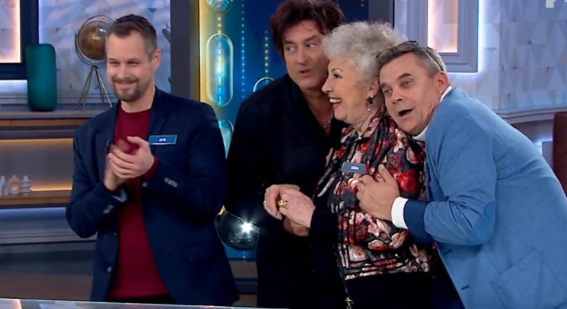 Ütős ötös: összecsap a Barátok közt és a Jóban Rosszban színészgárdája – Magdi anyus elárulta, mit néztek meg rajta először a férfiak – videó
