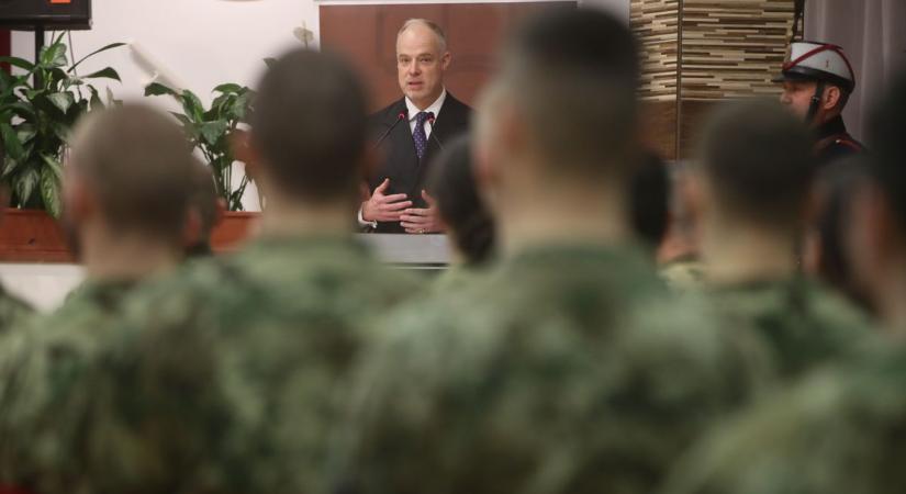Május elsejétől államtitkár irányítja a Katonai Nemzetbiztonsági Szolgálatot