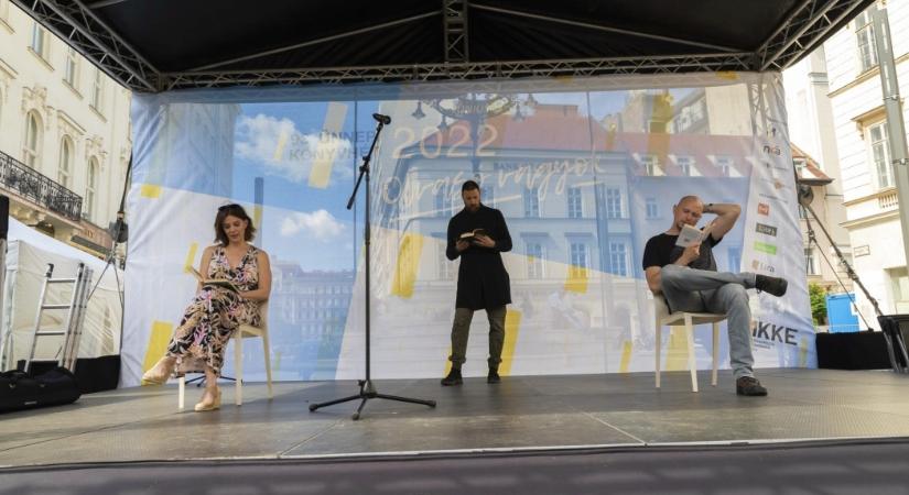 Ünnepi Könyvhét – Idén 160 kiállító 146 standdal várja a közönséget