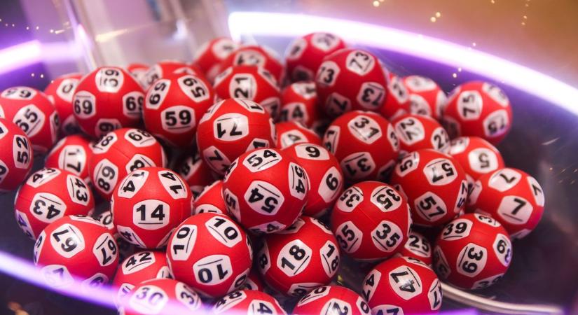 Ötös lottó: két milliárdos is született, elvitték a főnyereményt