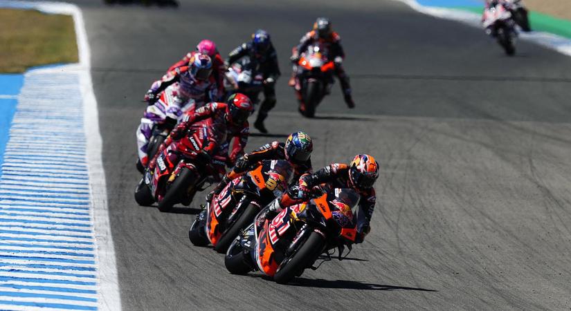 MotoGP: Binder nyerte meg a szombati sprintfutamot