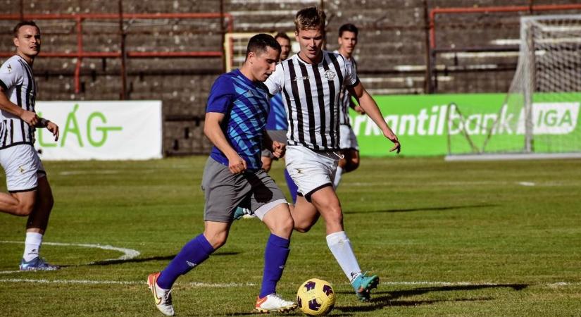 Kiesett a harmadosztályból a Bánk