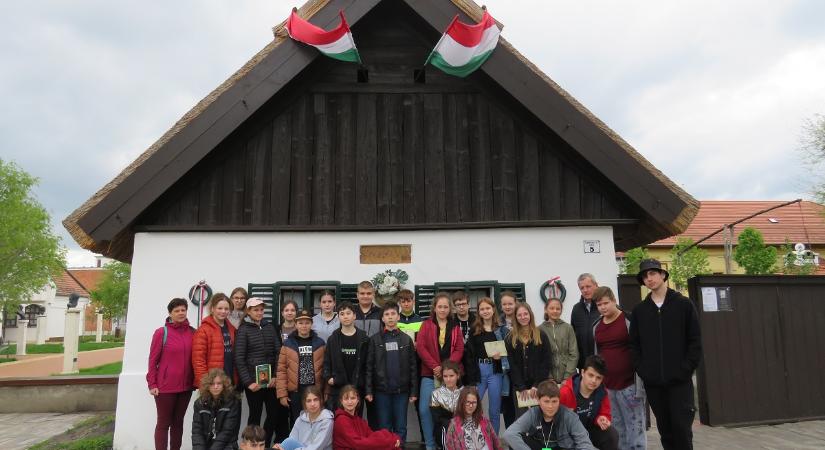 Búcsi diákok Petőfi nyomában Kiskőrösön és Kecskeméten
