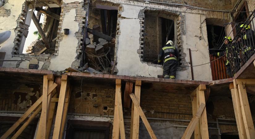 Friss fotók a szörnyű budapesti gázrobbanásról: csoda, hogy nem omlott össze az épület