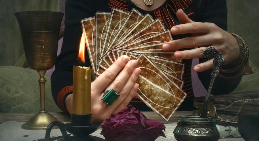 Cigánykártya mágia: pénz, bőség, árulás vagy szerelem. Ez vár a csillagjegyekre májusban