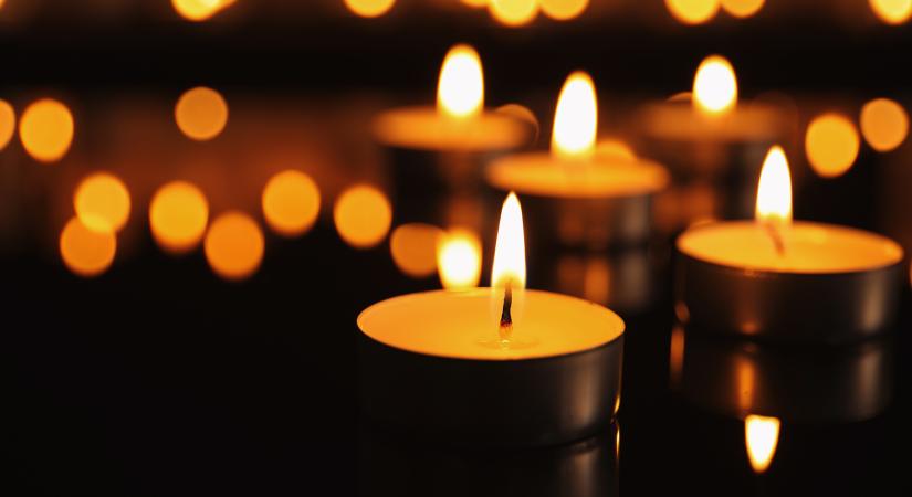 Tragédia: egy középkorú házaspár vesztette életét a domaszéki lakástűzben