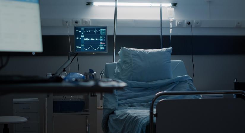 Zakatol az egészségügy! A Honvédkórházban nincs teljes fizetés, Mosonmagyaróváron létfontosságú osztályok nem üzemelnek