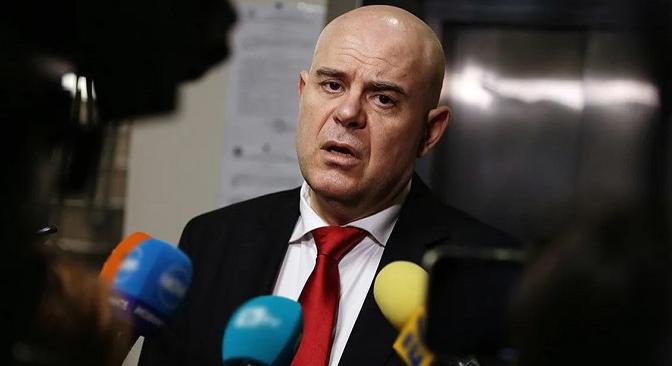 Merényletet kíséreltek meg a bolgár főügyész ellen