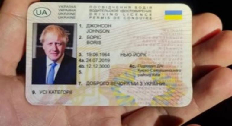 Boris Johnson jogosítványával vezetett ittasan egy ukrán sofőr Hollandiában