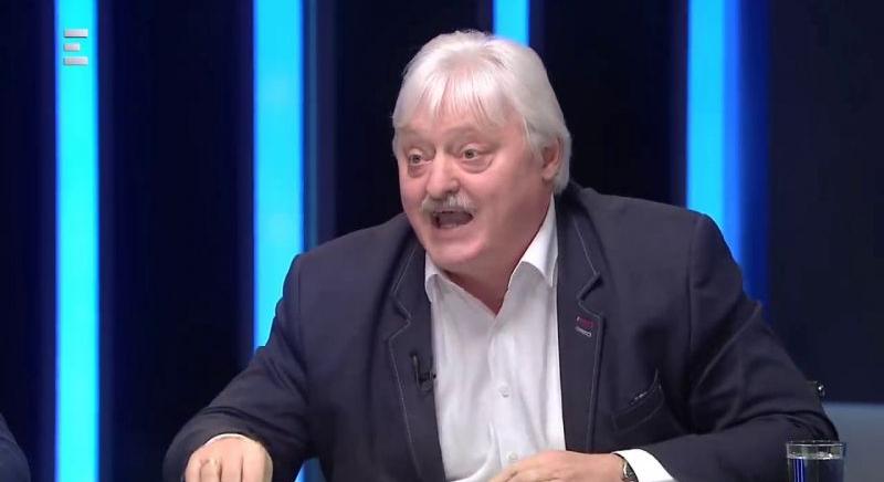 Alaposan kiosztották a propagandista Gajdicsot – Bencsik "nem kommunista" András pápa-gyalázó kijelentései miatt kapja az ívet
