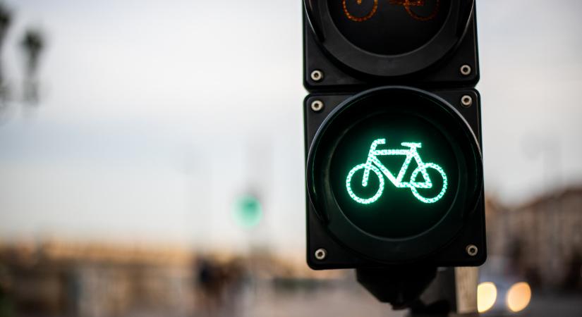 Jó hírt kaptak a fővárosi kerékpárosok: fontos változás élesedik szombattól