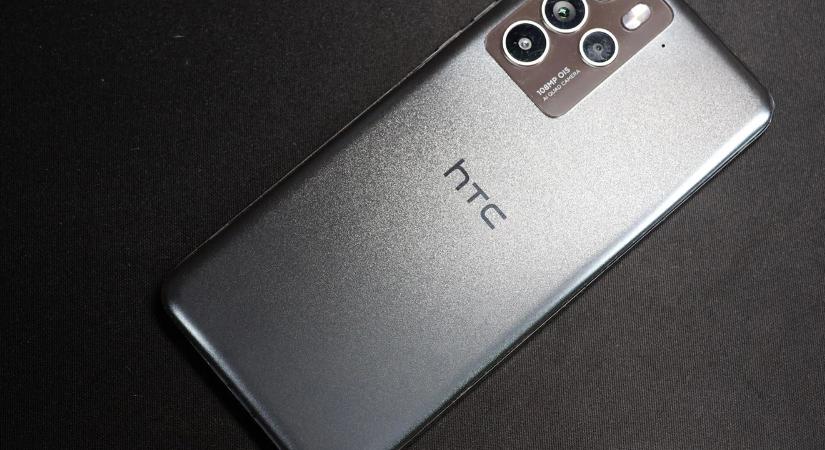 Képeken a HTC U23 Pro