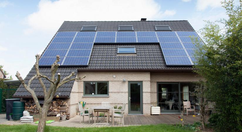 Hozzányúl az energiatanúsítványokhoz a kormány - Minden ingatlantulajdonost érinteni fog