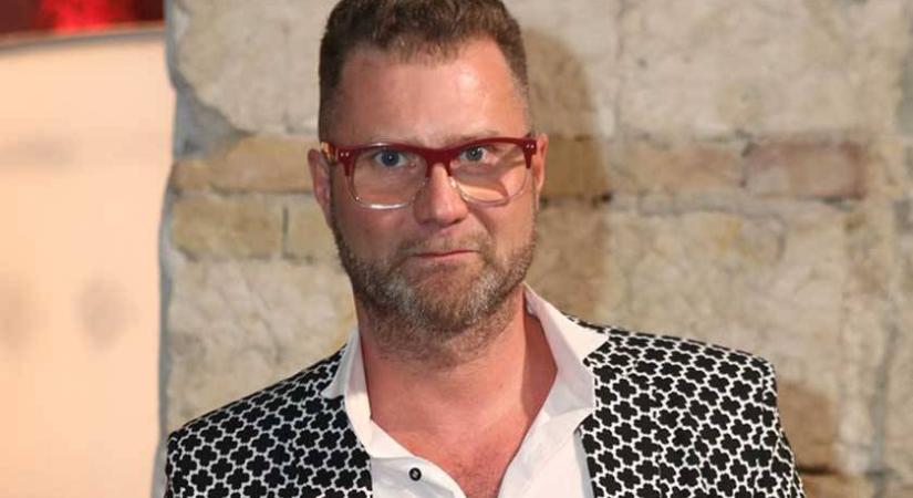 Ő Herczeg Zoltán gyönyörű párja: először fotózkodtak együtt a divattervező szabadulása után