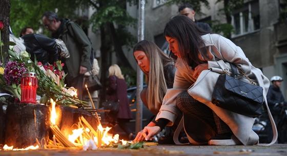 Vucic terrorcselekménynek nevezte a csütörtök esti szerbiai lövöldözést
