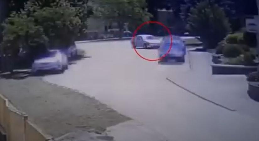 Videón a tarjáni ámokfutó: két autót is lezúzott részegen - jogerősen ezt kapta