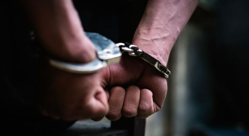 Letartóztatták a rendőrt zaklató mezőtúri férfit