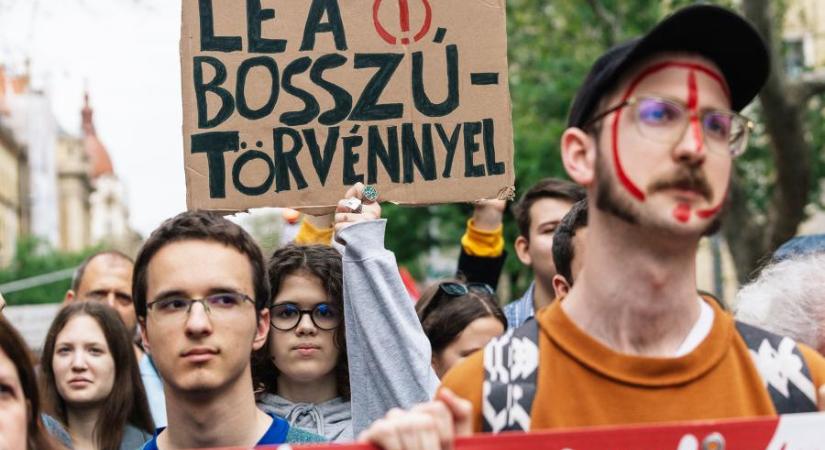 Visszalőttek Rétvári Bencének a pedagógus-szakszervezetek: az erőszakos cselekményekért minden felelősség a kormányt terheli