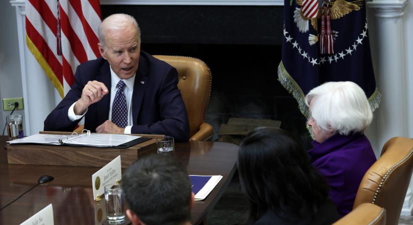 Az államcsőd felé száguld az Egyesült Államok? – Biden kijátszhatja az utolsó ütőkártyáját