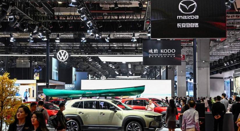 Hatalmas bajban vannak a japán autógyártók a kínai piacon